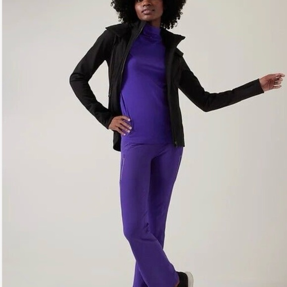 Athleta outbound tank - Picture 2 of 4